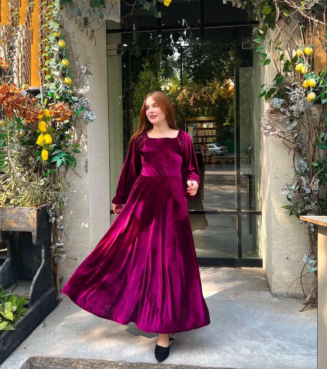 ELEGANT VELVET FROCK