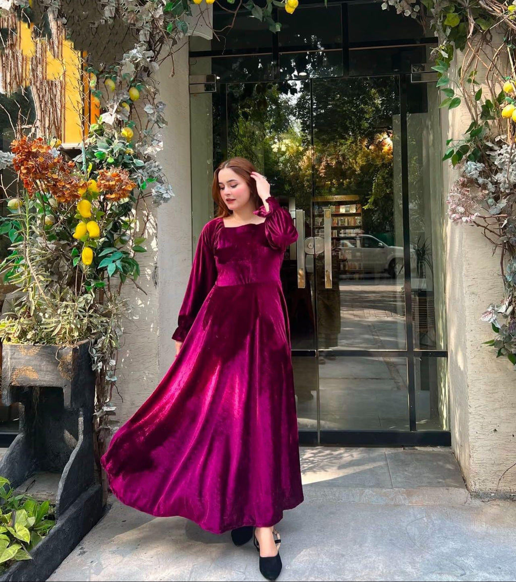 ELEGANT VELVET FROCK